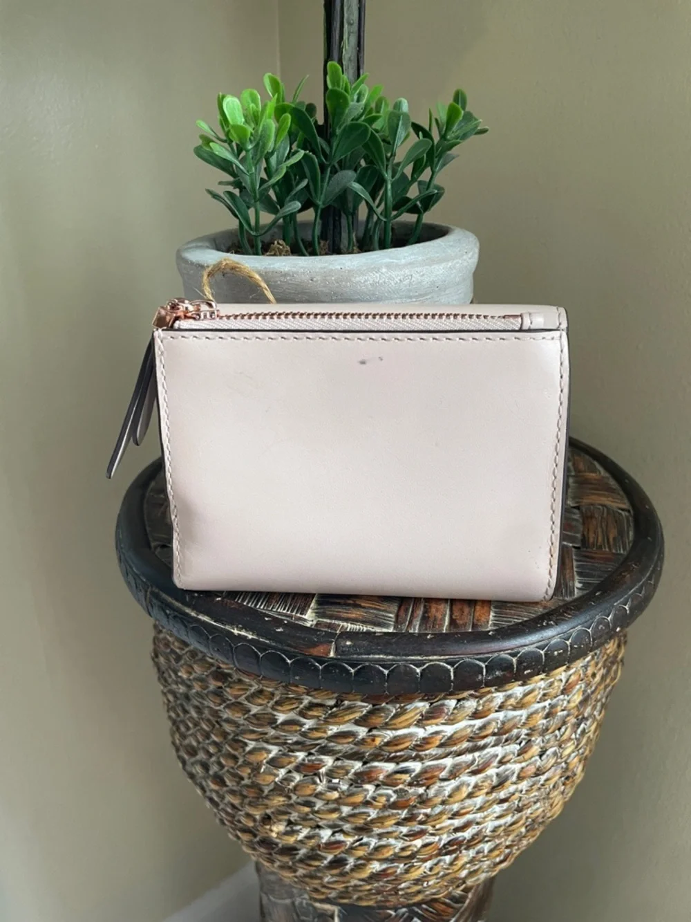 Michael Kors Pink Nude Leather Envelope Card Wallet